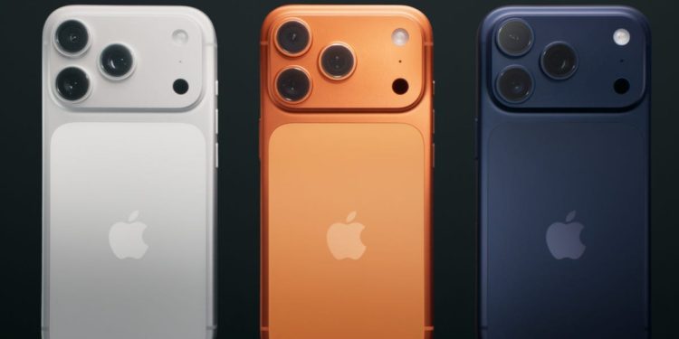 Apple revela nuevos colores de iPhone 17 Pro, incluyendo Cosmic Orange