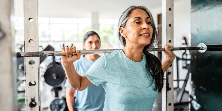 Entrenamiento de fuerza para la menopausia: 5 razones es importante