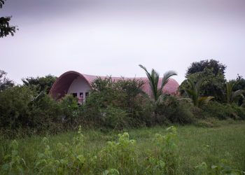 Tibdewal Weekend Home / Studio Dot