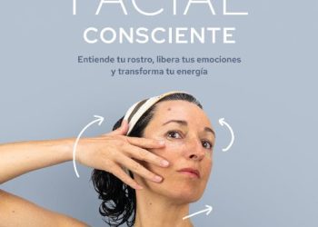 Facial de yoga: una alternativa natural al bótox que transforma el rostro desde el interior