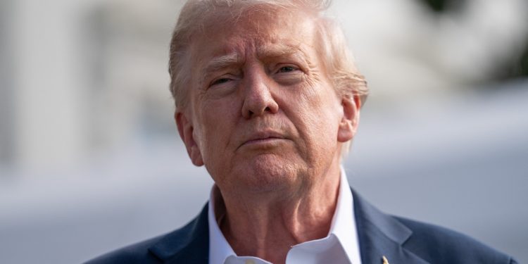 La Corte Suprema permite a Trump retener $ 4 mil millones en ayuda extranjera: NPR