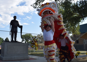 Wyoming Town erige un nuevo monumento a la historia violenta y antiinmigrante: NPR