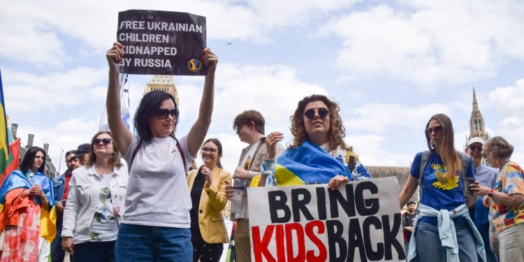 Rusia ofrece a los niños ucranianos entrenamiento militar: investigadores de Yale: NPR