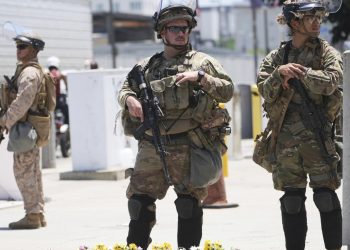 Un juez de California gobierna contra el uso de la guardia por parte de Trump: NPR