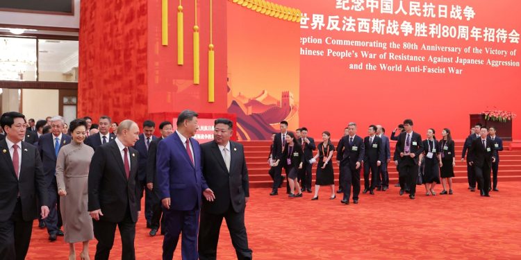 El líder norcoreano Kim Jong Un se reúne con el líder chino Xi Jinping: NPR