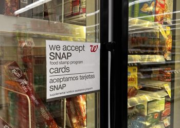 Después de los recortes a los cupones de alimentos, la administración de Trump termina el informe anual del gobierno sobre el hambre en Estados Unidos