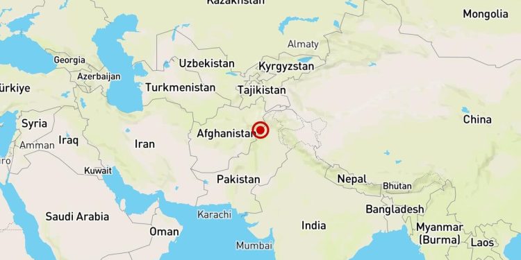 El terremoto mata al menos a 250 personas en el este de Afganistán