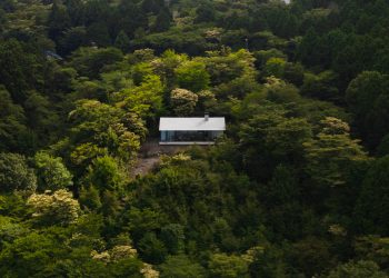 Villa T en Amagi-Kogen / Florian Busch Architects