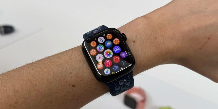Comparé los mejores relojes inteligentes de Apple y Samsung: aquí está quién gana por ahora