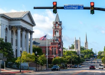 Esta ciudad de Carolina del Norte está en el centro del verano, me volví bonita