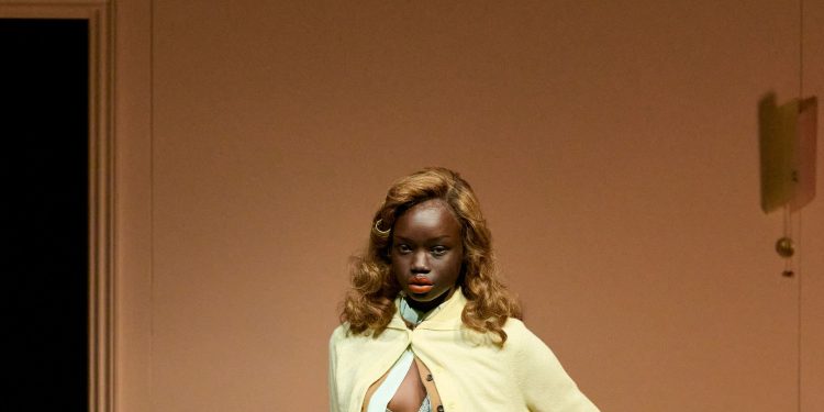 August Barron Primavera 2026 Colección lista para usar