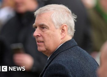 El príncipe Andrés tomó dinero de una empresa vinculada a pensionistas estafados