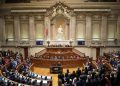 El parlamento de Portugal aprueba la ley de extranjeros modificada con apoyo de la extrema derecha