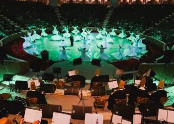 Del ney al kemençe: descubre los sonidos tradicionales de Türkiye y dónde escucharlos en vivo