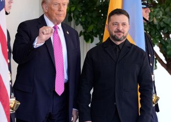 Trump espera poner fin a la guerra de Rusia sin vender Tomahawks a Ucrania