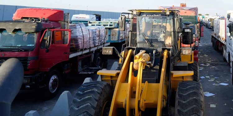 Hamás amplía la búsqueda de cadáveres de rehenes en Gaza mientras Egipto se une al esfuerzo