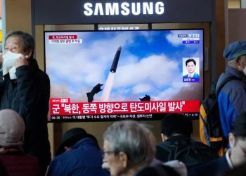 Corea del Norte dice que sus últimas pruebas de misiles demostraron un nuevo sistema hipersónico
