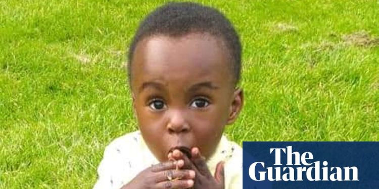 Los propietarios sociales de Inglaterra ahora se ven obligados a solucionar las emergencias en 24 horas | Alojamiento