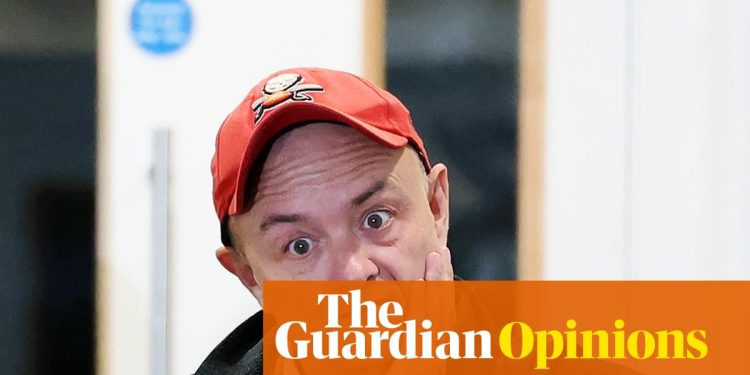 'Super Dom' Cummings espera astutamente cinco años para revelar fallas de seguridad nacional | John Crace