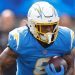 Chargers colocando a RB Omarion Hampton (tobillo) en IR, dice el entrenador
