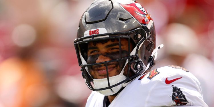 Tristan Wirfs de los Bucs analiza los abucheos de los fanáticos a Baker Mayfield