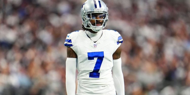 Diggs de los Cowboys vs. Commanders tras accidente en su casa