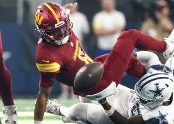 La lesión de Daniels en el tendón de la corva «no es significativa»; Armstrong se ha desgarrado el ligamento anterior cruzado