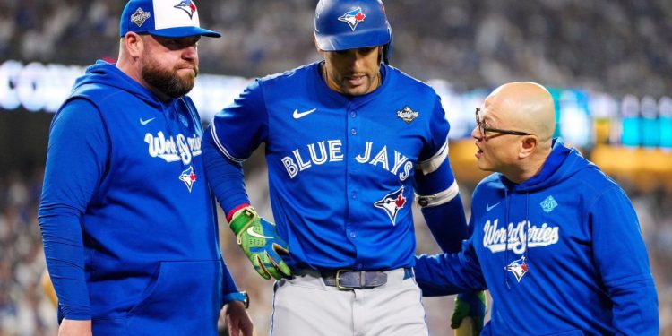 George Springer no está en la alineación de los Azulejos para el Juego 4 de la Serie Mundial