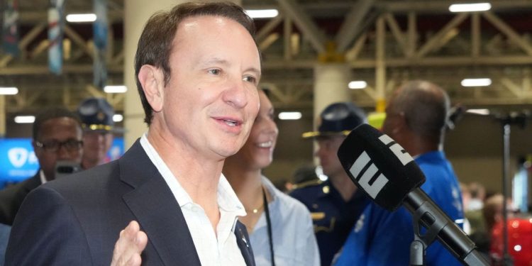 'Espectáculo total de payasos': cómo el gobernador de Luisiana hizo que encontrar al próximo entrenador de LSU fuera más difícil