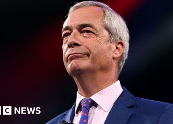 Nigel Farage 'sorprendido' ex líder reformista de Gales Nathan Gill aceptó sobornos