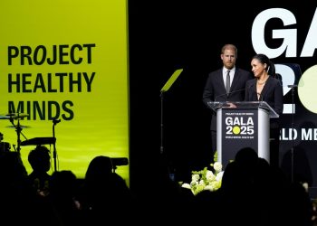 El príncipe Harry y Meghan denuncian los efectos nocivos de las redes sociales en la juventud de hoy