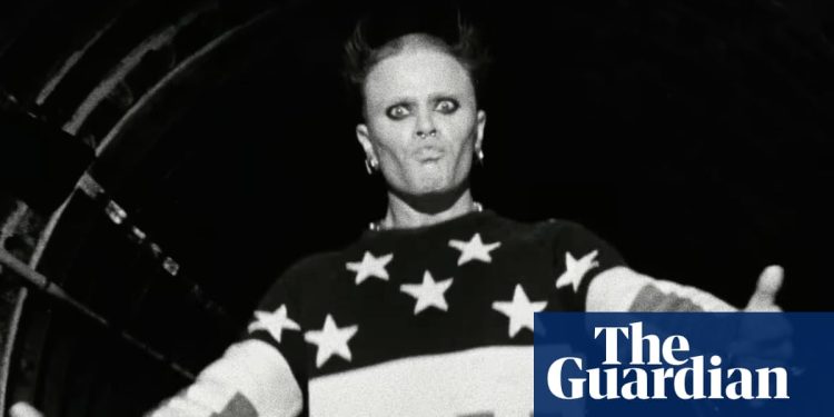 «Nadie gana dinero con ellos»: con los canales de MTV apagados, ¿está amenazado el vídeo musical? | Música