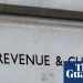 HMRC detiene la represión de las prestaciones por hijos después de que 23.500 familias se vieron atrapadas en un error de datos | Prestaciones por hijos