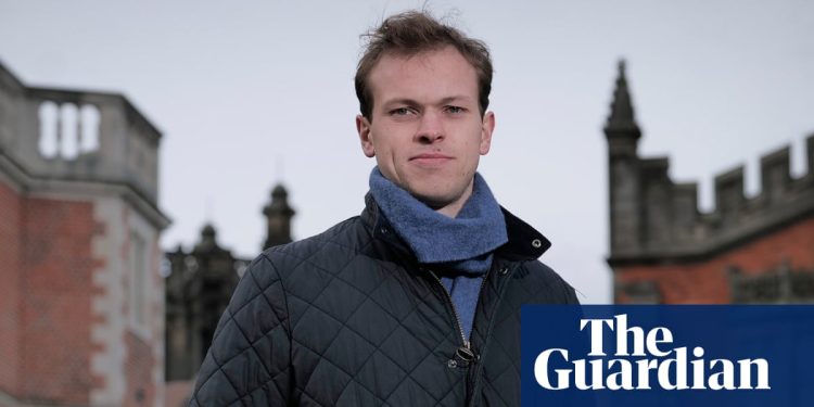 'Los jóvenes conservadores están hartos': los estudiantes se pasan a la reforma en grandes cantidades | Reforma del Reino Unido