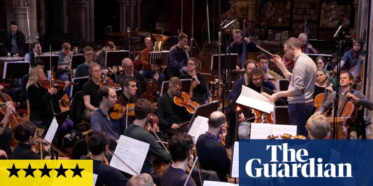 Walton: Concierto para violonchelo, Sinfonía n.º 1, reseña del álbum de Scapino: chasquidos, crepitaciones y estallidos positivos | Música clásica