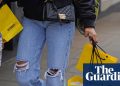 Selfridges culpa a los turistas que compran productos de lujo a medida que las ventas caen | Industria minorista