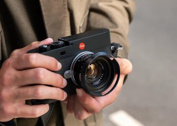La última cámara M de Leica abandona el telémetro en favor de un visor electrónico