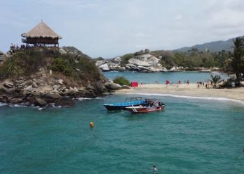 Operadores turísticos de playas del Parque Tayrona denunciaron presuntos desalojos