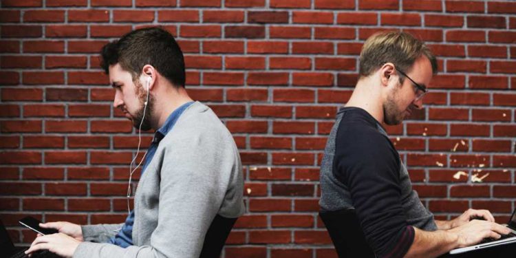 ¿Java o Python para crear agentes?