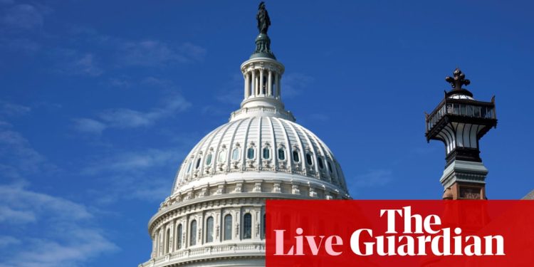 Juez federal dice que está «inclinada» a bloquear despidos masivos, ya que un funcionario de Trump estima que 10.000 podrían verse afectados – en vivo | corte suprema de estados unidos