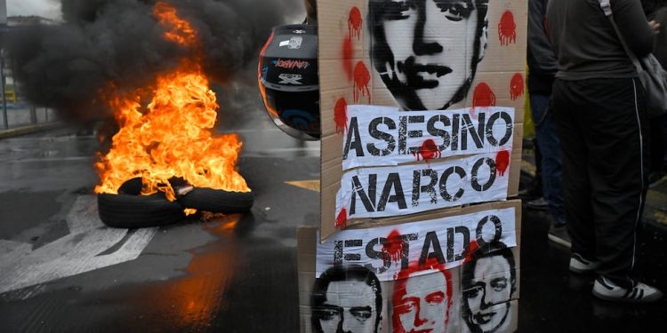 Ecuador | Paro nacional | Por Qué Está Escalando la Protesta Indígena Contra la Eliminación del Subsidio Al Diésel Decretada Por Daniel Nnovera | Imbabura | Efrain Fuerez | Tlcnota | Mundo