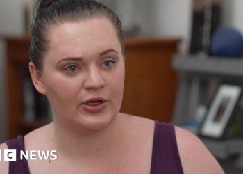 Dos sobrevivientes de abuso renuncian al panel de preparación de pandillas