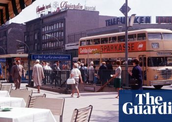 'Desaparecieron cuando cayó el muro': la autora alemana Jenny Erpenbeck sobre los objetos que contienen vastas historias | Ficción