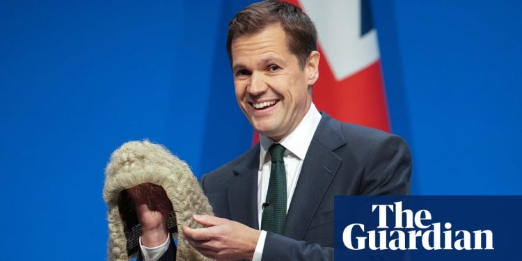 Starmer dice que Jenrick es «difícil de tomar en serio» después de que Birmingham comenta | Robert Jenrick