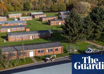 Los planes para albergar en cuarteles a los solicitantes de asilo del Reino Unido son costosos y complicados, dicen los expertos | Inmigración y asilo