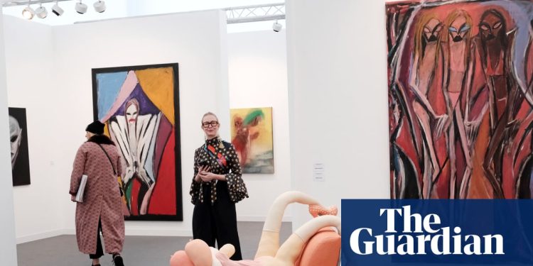 El director de la feria de arte Frieze espera un 'momento Barbenheimer' con su rival de París | Feria de arte friso