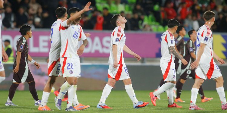 Otro fracaso de Chile: ¿qué les pasa a la Roja ya la Rojita? :: Olé