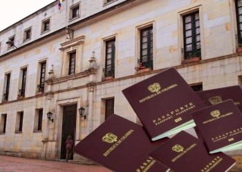 Cancillería se pronunció tras la demanda promovida por la Procuraduría General de la Nación contra convenio de pasaportes: 'Garantiza la expedición'