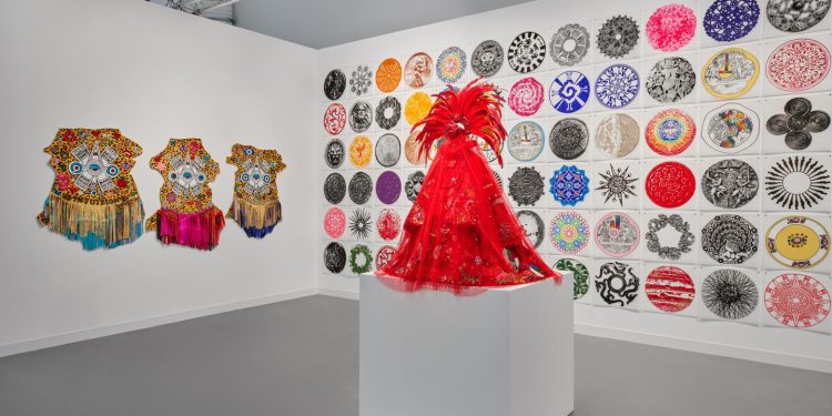 A Londres, la feria de arte contemporáneo Frieze veut résister à la frilosité des acheteurs
