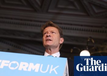 Reform UK abandona la promesa del manifiesto de £ 90 mil millones en recortes de impuestos, admite el líder adjunto | Reforma del Reino Unido